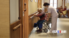 也给护理人员减轻担